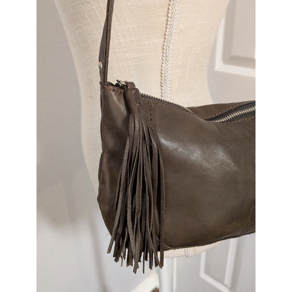 HOBO The Original Brown Leather Hobo Shoulder Bag Y2K Boho Tassel - Picture 4 of 8